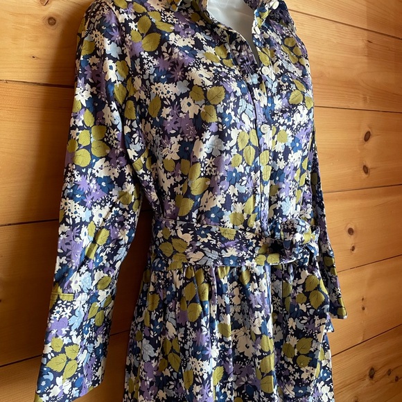 Fabulous floral button down dress with waist tie - Picture 5 of 6